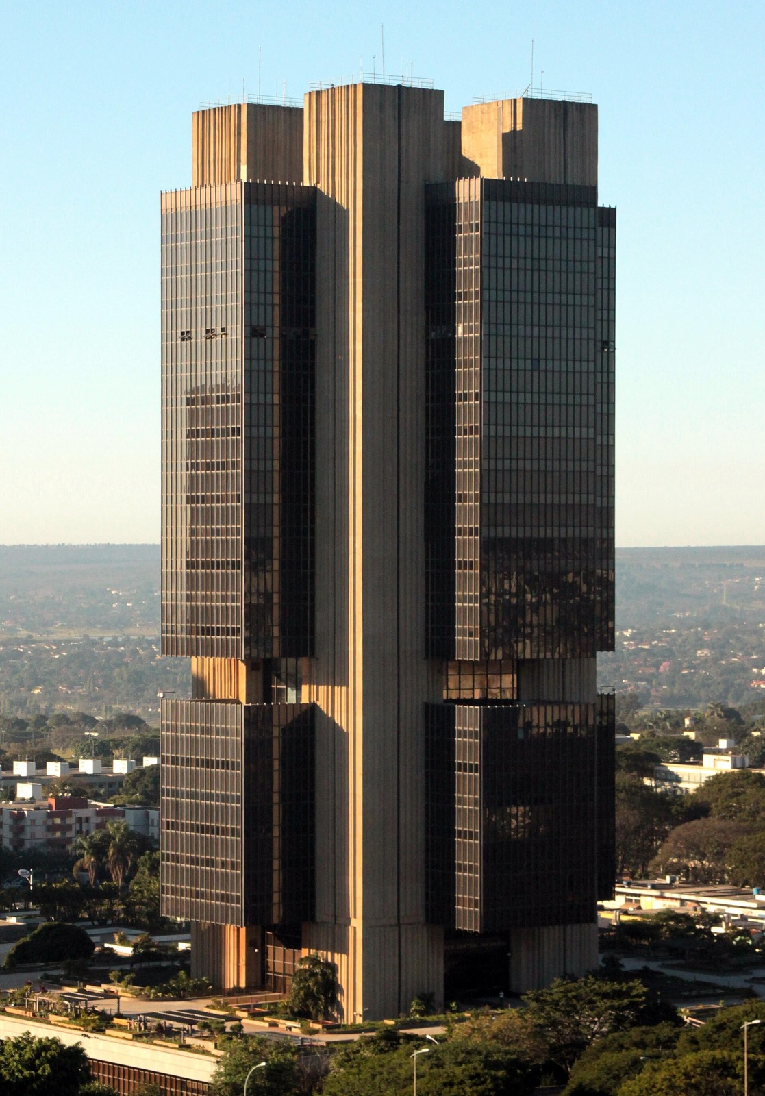 Minidólar recua a 5.357 pontos; cenário fiscal e Banco Central ficam no radar